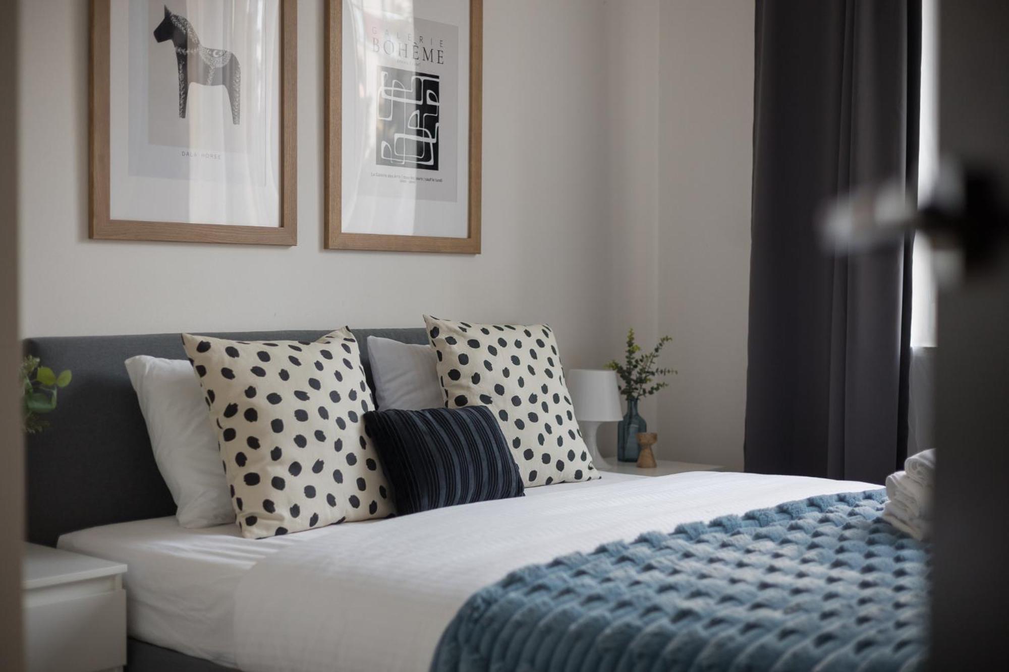 Royal Wilanow 2-Bedroom Apartment ワルシャワ エクステリア 写真